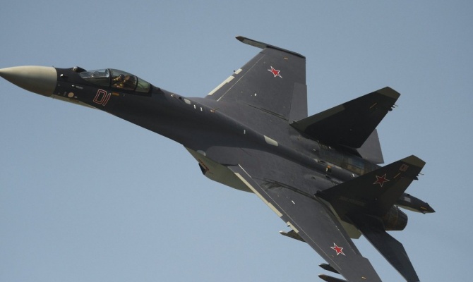 Минобороны опровергло заявления военных США о небезопасных действиях российского Су-35