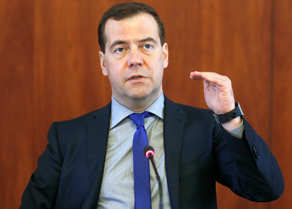 Медведев: Россию спасёт единство