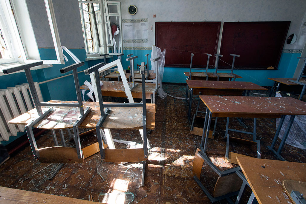 СК РФ возбудил дело по факту обстрела школы в Донецке
