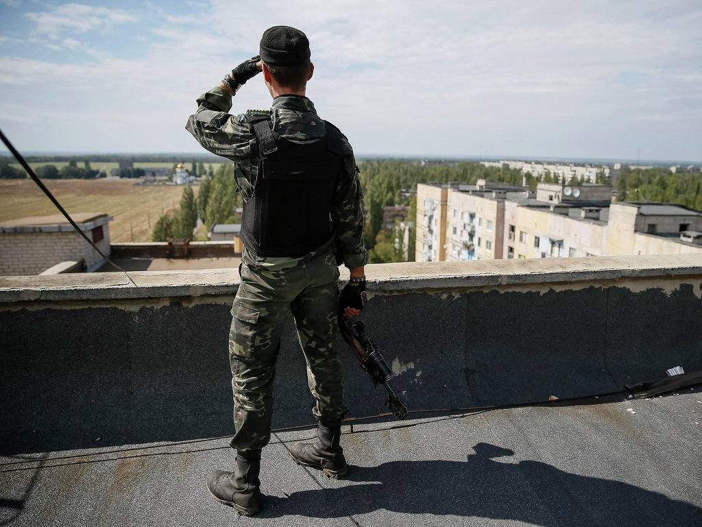 Украинская армия нанесла удар по военному заводу в Донецке