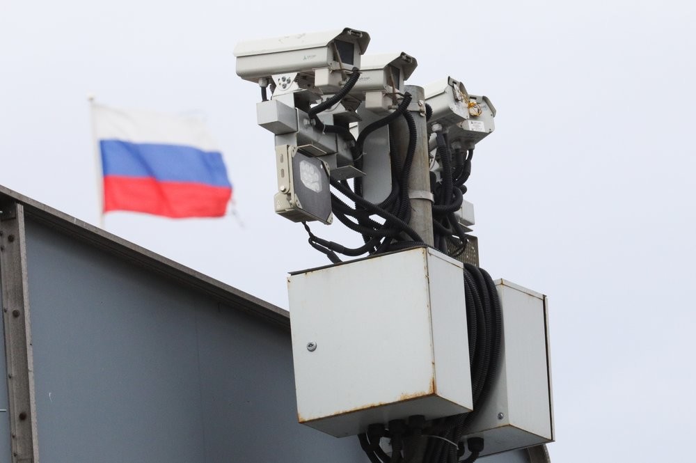 Путин подписал закон об установке дорожных камер
