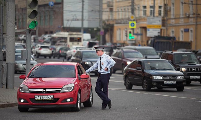 Российских водителей предупредили о новых дорожных знаках