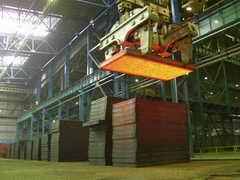 В 2009 году на Западно-Сибирском металлургическом комбинате освоено производство новых экспортных марок стали