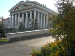 День мудрости и элегантности в Прокопьевском театре