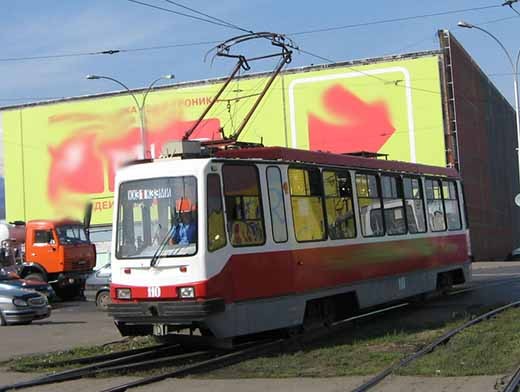 В городе Осинники запустили трамваи, собранные в Кузбассе