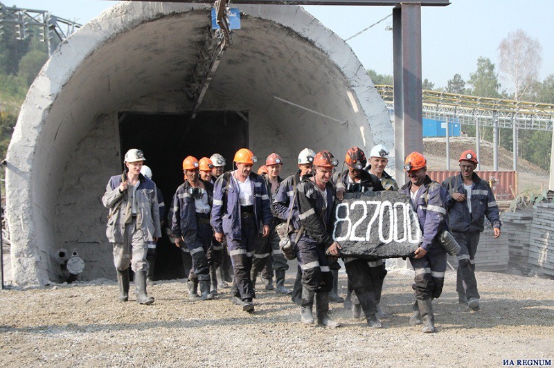 Кузбасс установил новый всероссийский рекорд месячной добычи угля