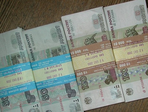 В Кузбассе экс-бухгалтер туроператора похитила почти 2,5 млн рублей 
