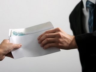 В Кузбассе инспектор ДПС подозревается в получении взяток от водителей