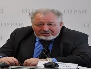В Кузбассе открыта мемориальная доска учёному А.Э.Конторовичу