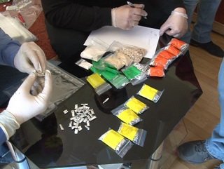 В Таштаголе полицейские изъяли у местного жителя крупную партию наркотиков