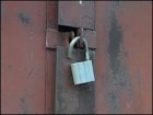 В Киселевске два местных жителя похищали имущество граждан, проламывая крыши гаражей