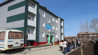 Заселение 12-квартирного дома состоялось в райцентре Тяжинский