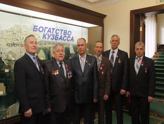 Заслуженные работники ОАО «Кокс» получили государственные награды