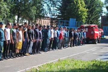 На Юргинском машиностроительном заводе прошли соревнования по пожарно-прикладному спорту