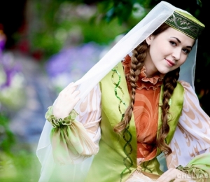 Фольклорный ансамбль "Лэйсэн" принял участие в VIII региональном фестивале
