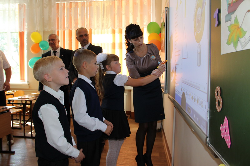 1 сентября в школах ряда территорий Кузбасса открылись именные классы