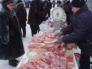 Предновогодние губернаторские ярмарки порадуют горожан свежим мясом на любой вкус по сниженным ценам