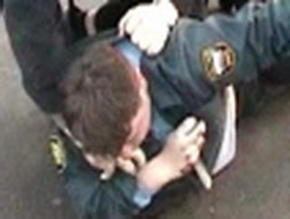В Кемеровской области перед судом предстанет житель города Новокузнецка, обвиняемый в избинении сотрудников полиции