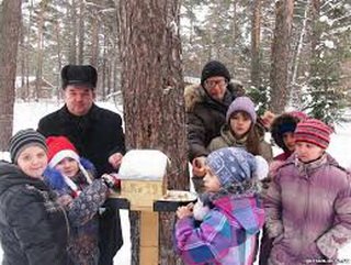 15 декабря в Кемеровской области пройдет экологический флешмоб «Новогодняя елка для птиц» 