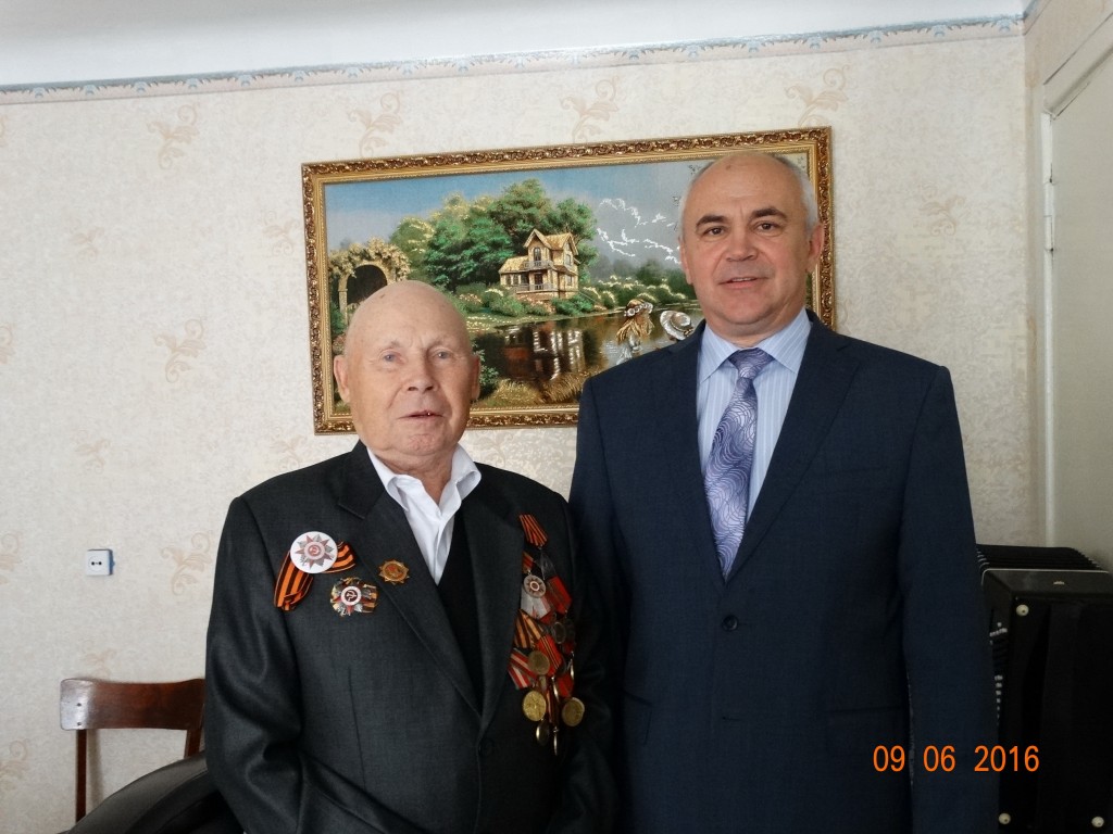 Участник Великой Отечественной войны Сергей Песоцкий из Юрги отметил свое 90-летие
