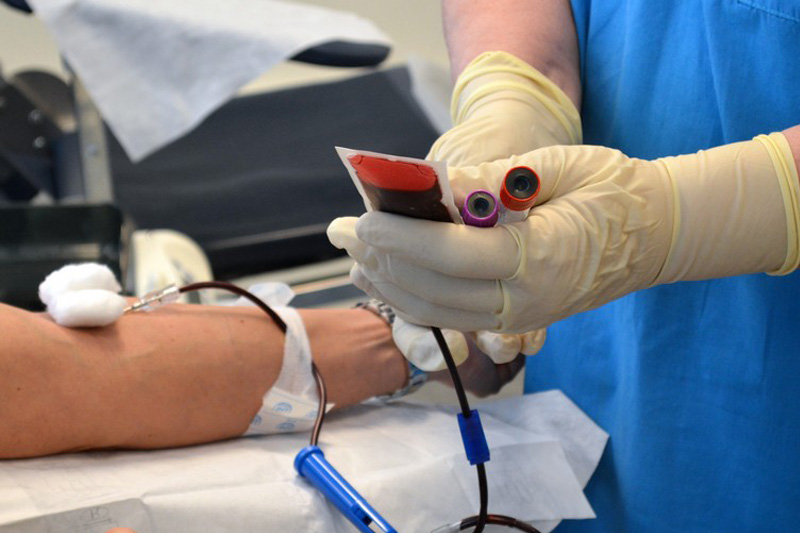 Кузбассовцы могут сдать кровь и пройти тестирование в рамках акции «Добровольное донорство»