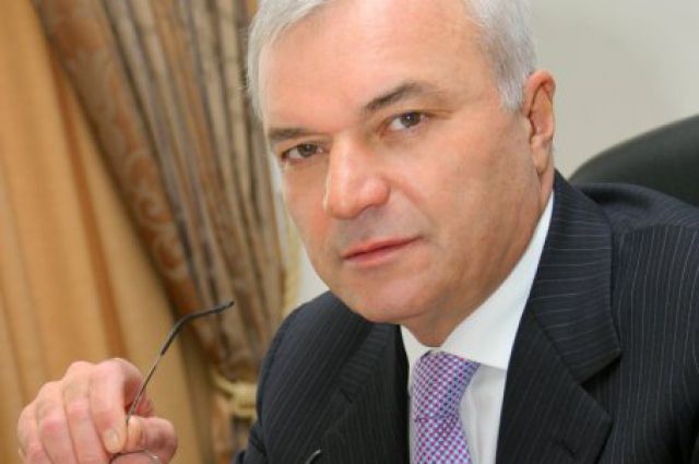 Губернатор Аман Тулеев провел встречу с председателем совета директоров ОАО «ММК» Виктором Рашниковым