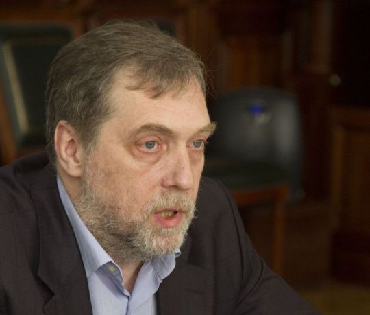 Аман Тулеев встретился с известным деятелем отечественного театрального и киноискусства Никитой Высоцким