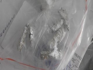Житель Кемеровской области пытался передать в изолятор временного содержания конфеты с гашишем