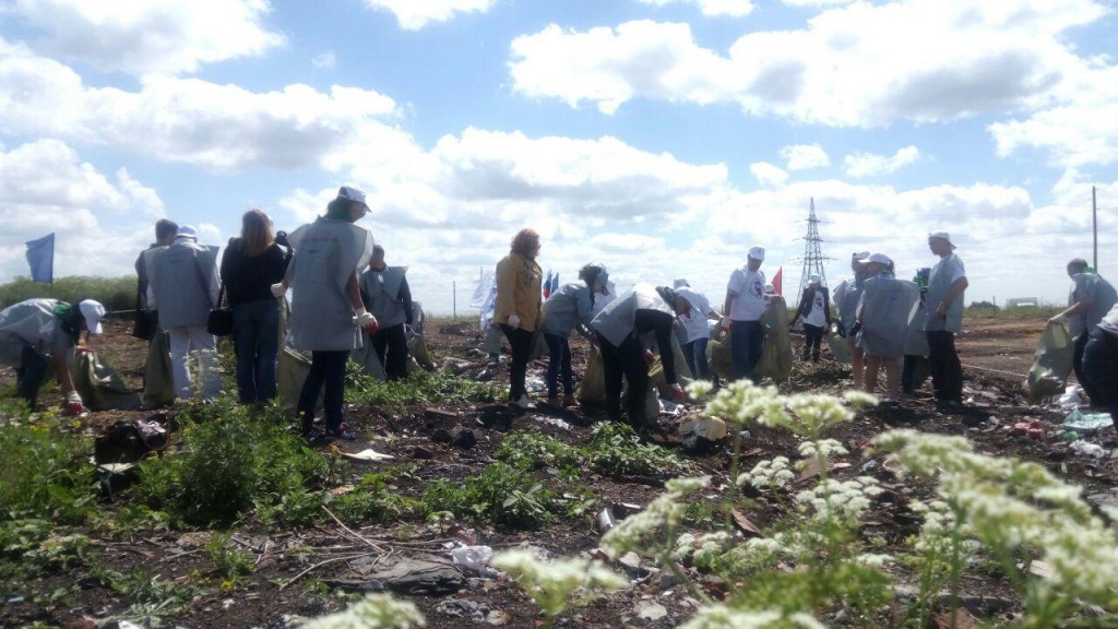«ЭКОдесант» убрал масштабную несанкционированную свалку в Кемеровском районе