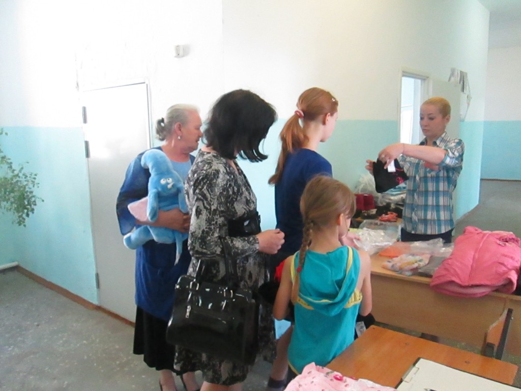 Более 100 жителей Березовского получили помощь совместной мобильной бригады областных специалистов