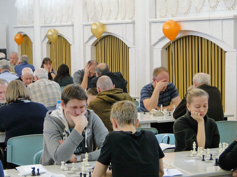 Сильнейшие шахматисты России, Белоруссии, Казахстана и Украины сразились на турнире в Новокузнецке