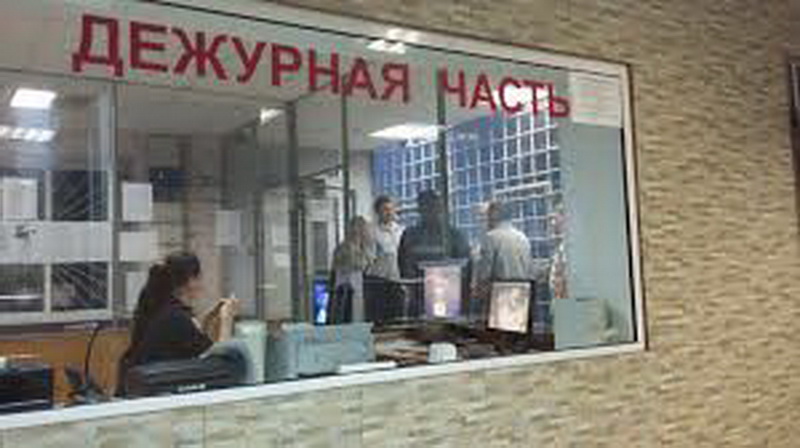 В Мысках полицейские вернули жительнице Санкт-Петербурга утерянный ею паспорт