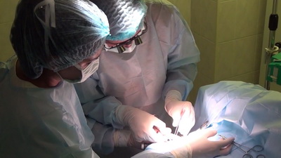 Кузбасские врачи успешно провели операцию по удалению опухоли почки