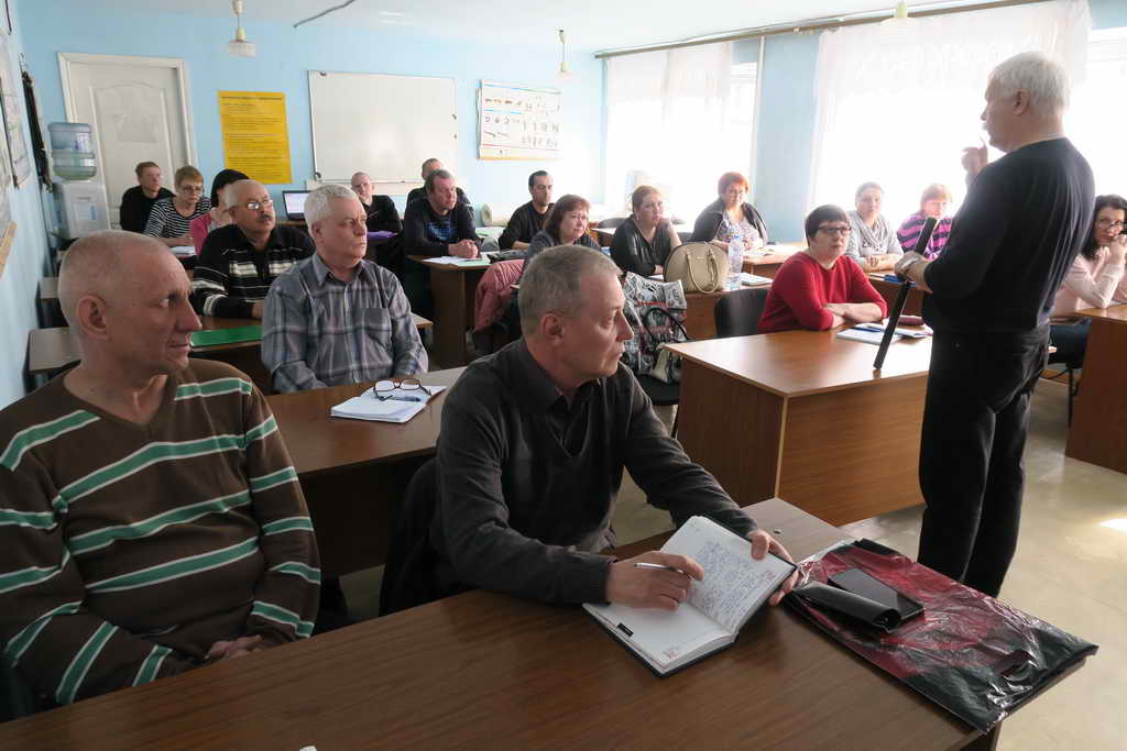 В Кузбассе ежегодно будут обучать новым профессиям около 1 тыс. людей старшего возраста