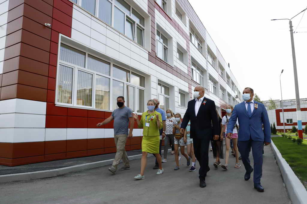 Крупнейшую школу Прокопьевска отремонтировали по программе «Моя новая школа»