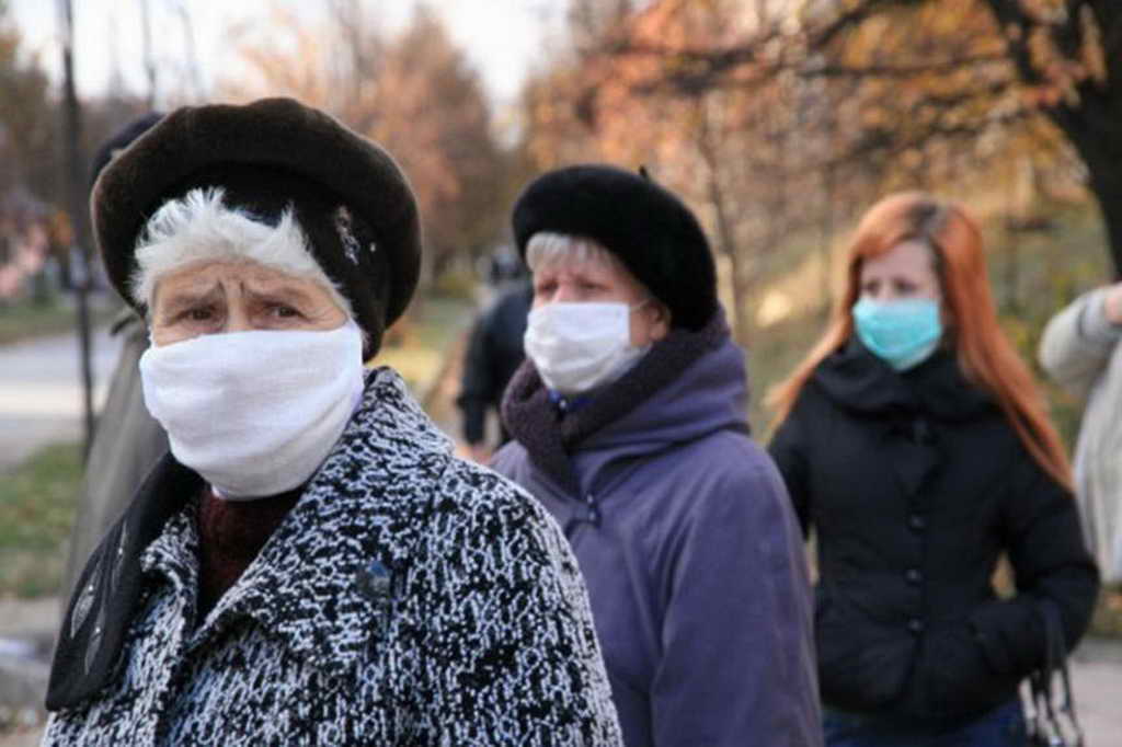 Пожилые люди — самые уязвимые для коронавируса
