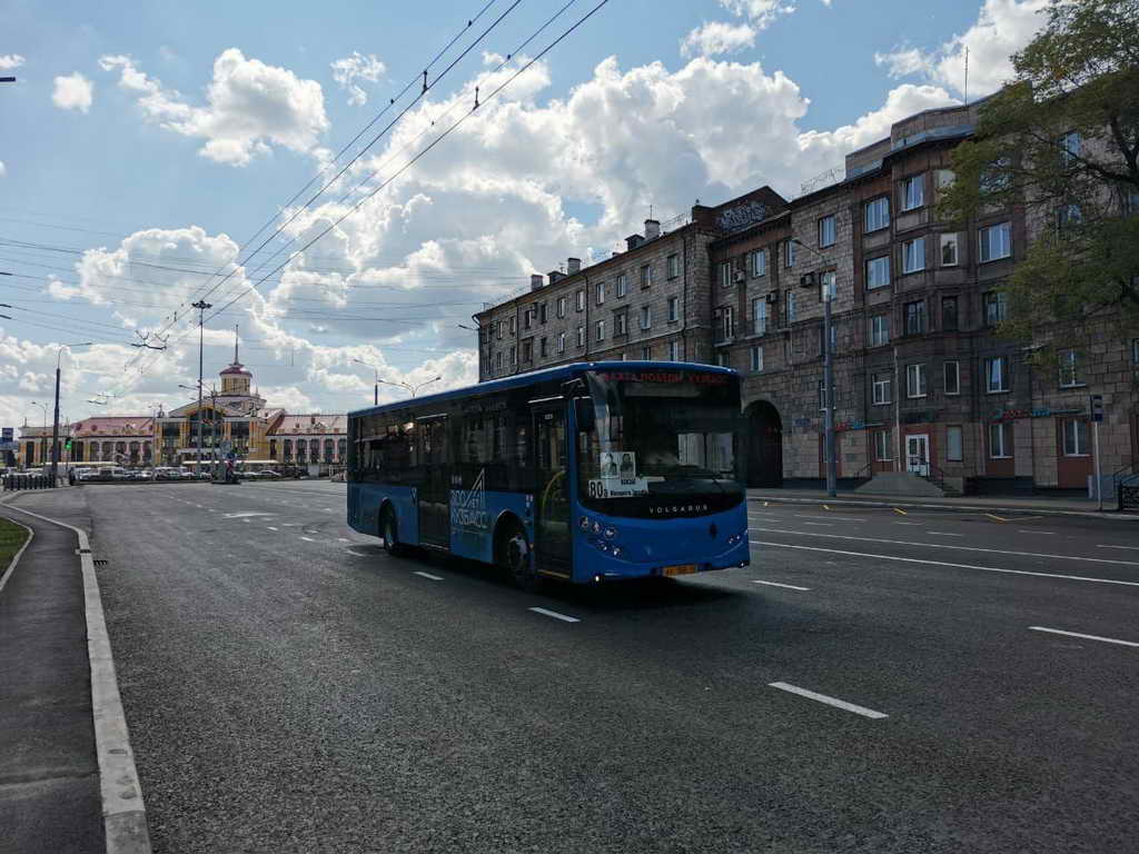 Движение транспорта по реконструированному проспекту Металлургов в Новокузнецке открыли ко Дню шахтера