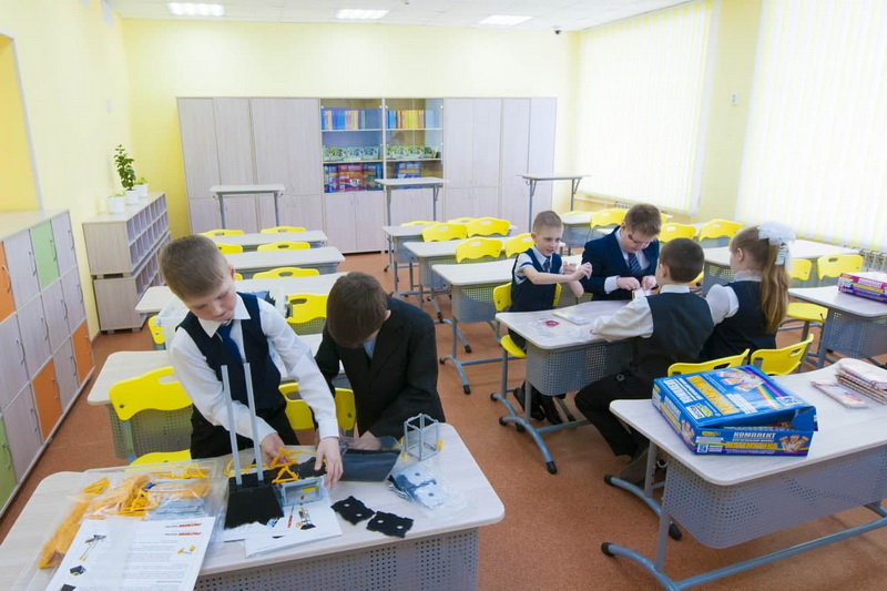 В Кузбассе в 2021 году построят 4 школы и 15 детсадов