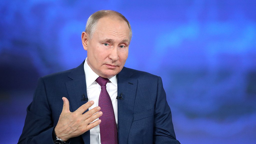 Путин попросил россиян соблюдать рекомендации по COVID в праздники