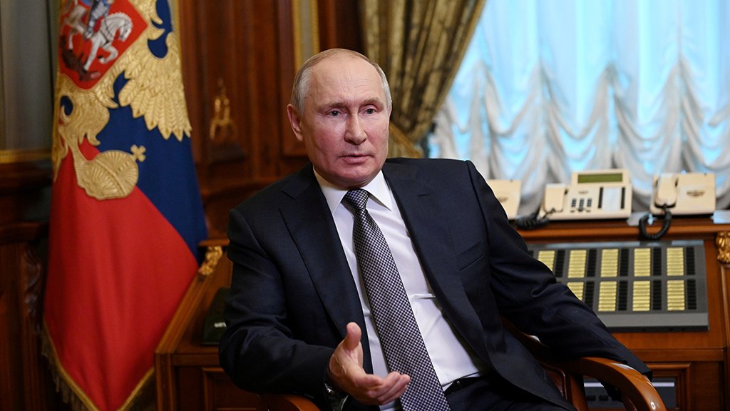 Путин заявил о высокой эффективности «Спутника V» против штамма «омикрон»