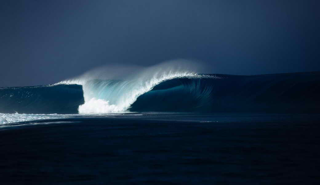 В Тихом океане зафиксирована рекордная волна-убийца высотой 17 метров