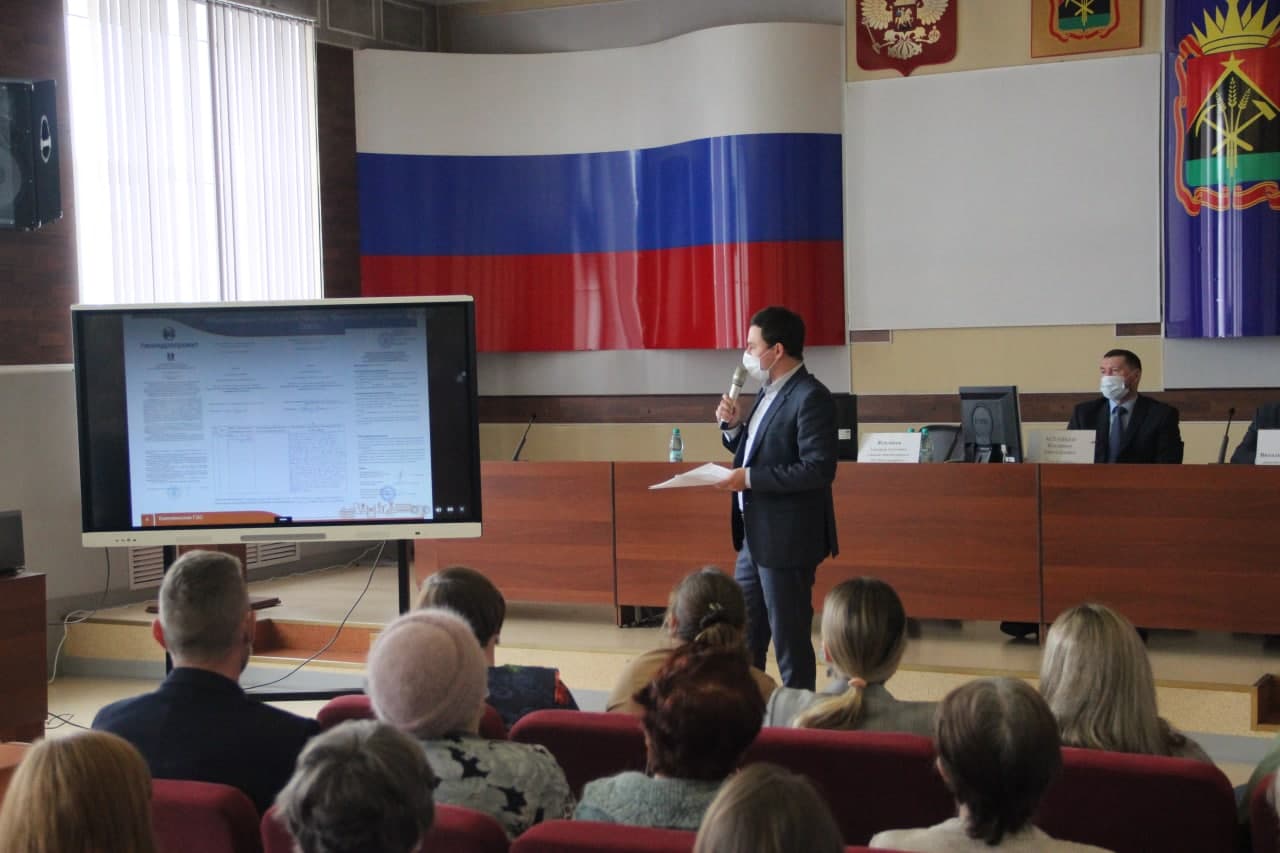 Жители Беловского муниципального округа поддержали завершение строительства Крапивинской ГЭС