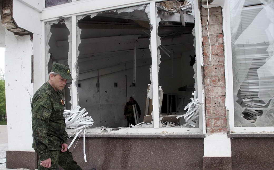 Басурин: «Азов» и «Правый сектор» не выпускают жителей Мариуполя в гуманитарный коридор