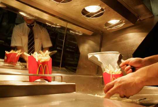Рестораны McDonald’s могут вновь открыться в России до мая Рестораны McDonald’s могут вновь открыться в России до мая