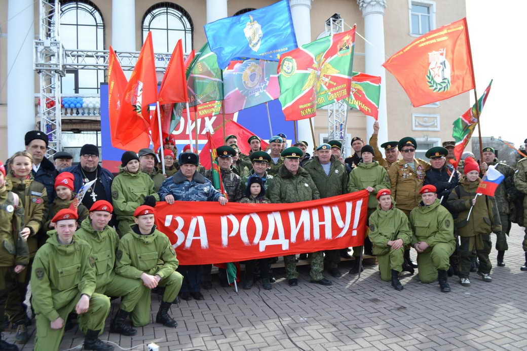 Ветераны боевых действий и школьники поддерживают проведение спецоперации Вооруженных сил РФ на Украине