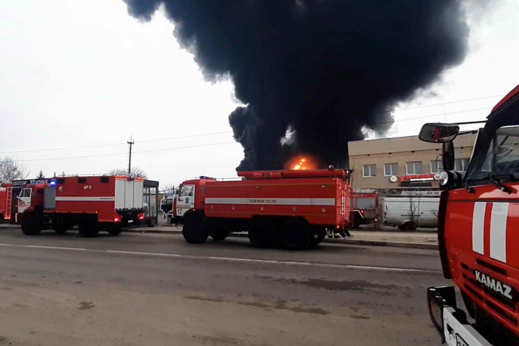 СК РФ возбудил дело о теракте после авиаудара ВСУ по нефтебазе в Белгороде