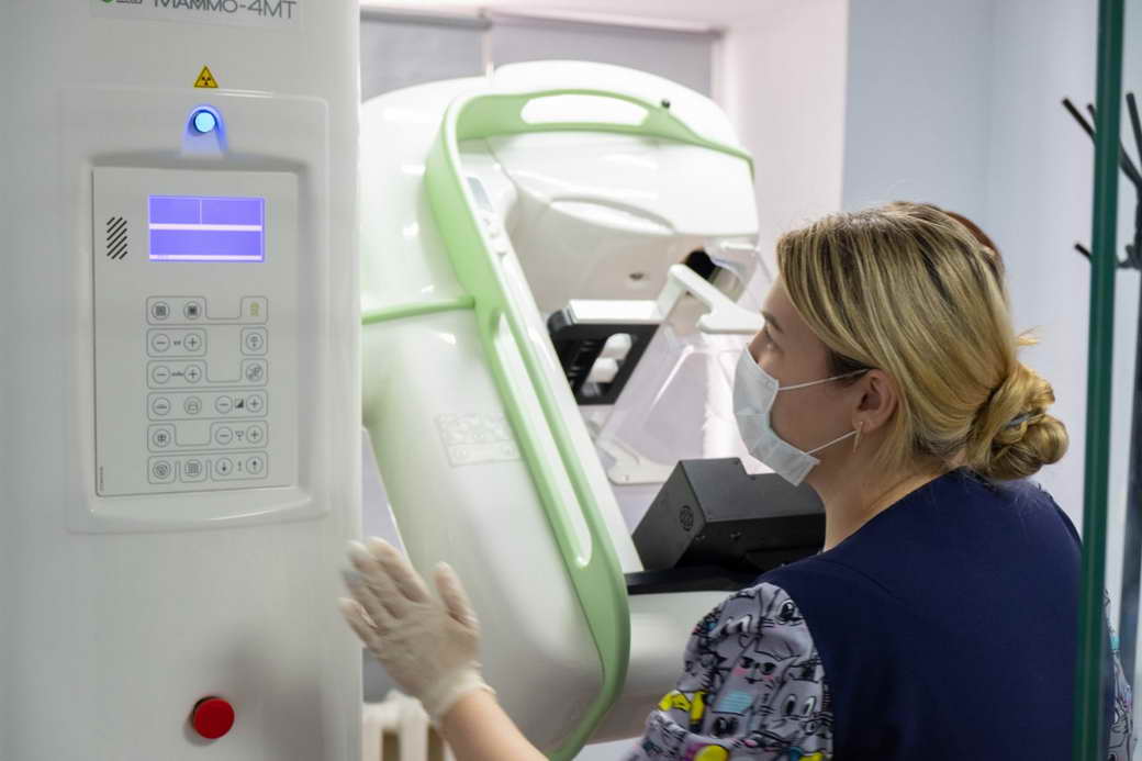 Новый маммограф отечественного производства запущен в Кузбасском клиническом кардиологическом диспансере Новокузнецка