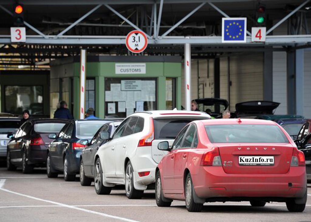ЕС прекратил пропуск зарегистрированного в РФ и Белоруссии транспорта