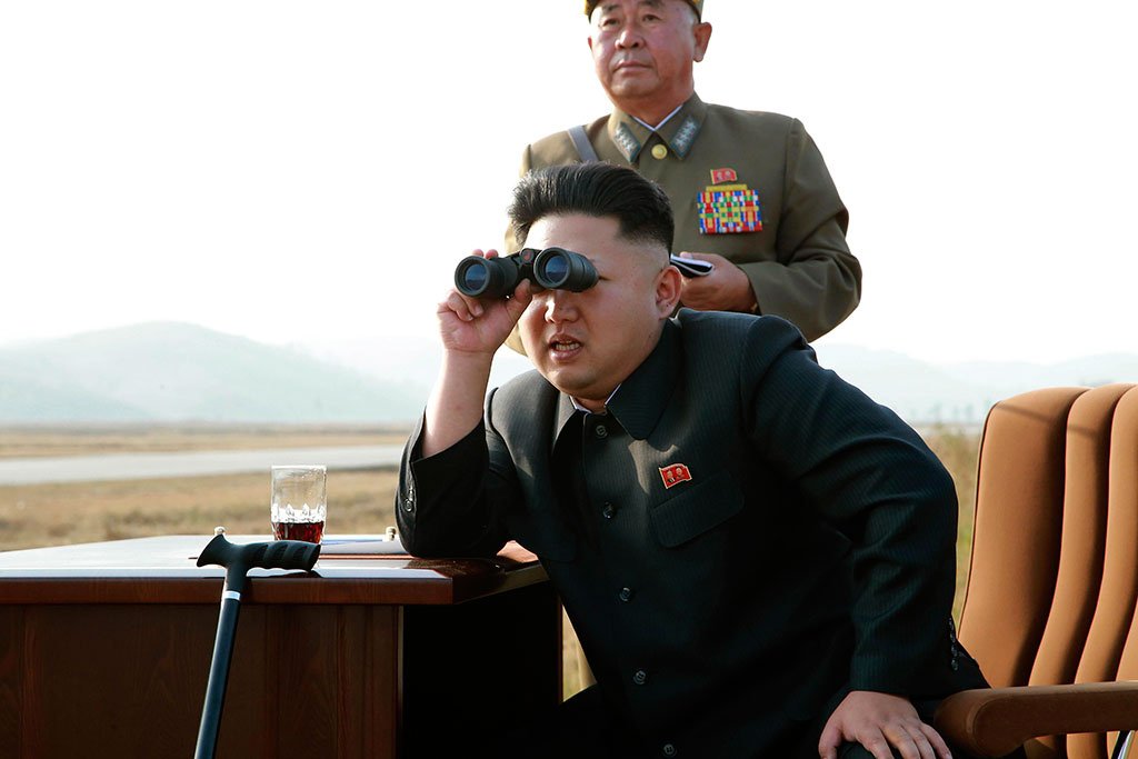 Ким Чен Ын посетил испытания нового оружия