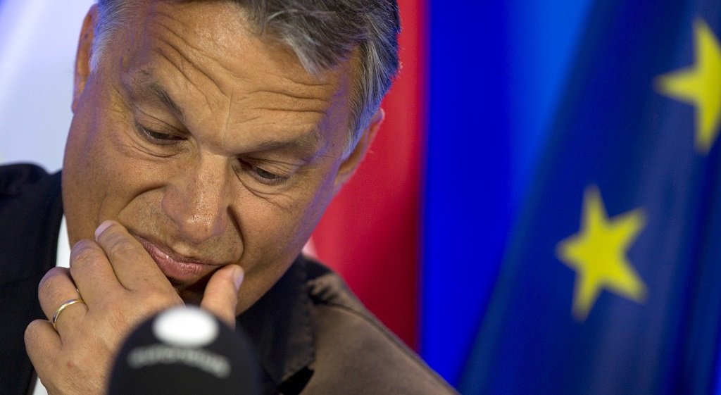 Премьер-министра Венгрии внесли в список «врагов Украины»